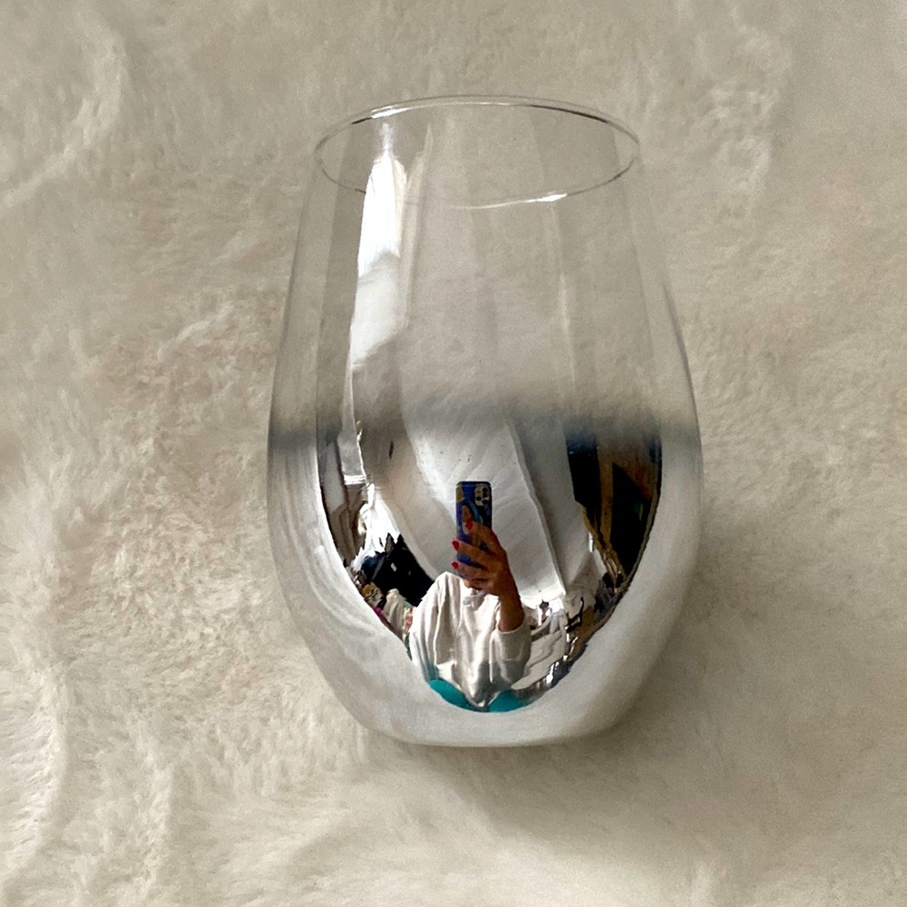 🌟❤️🤍 Gorgeous set of six wine glasses brand new 🤍❤️🌟